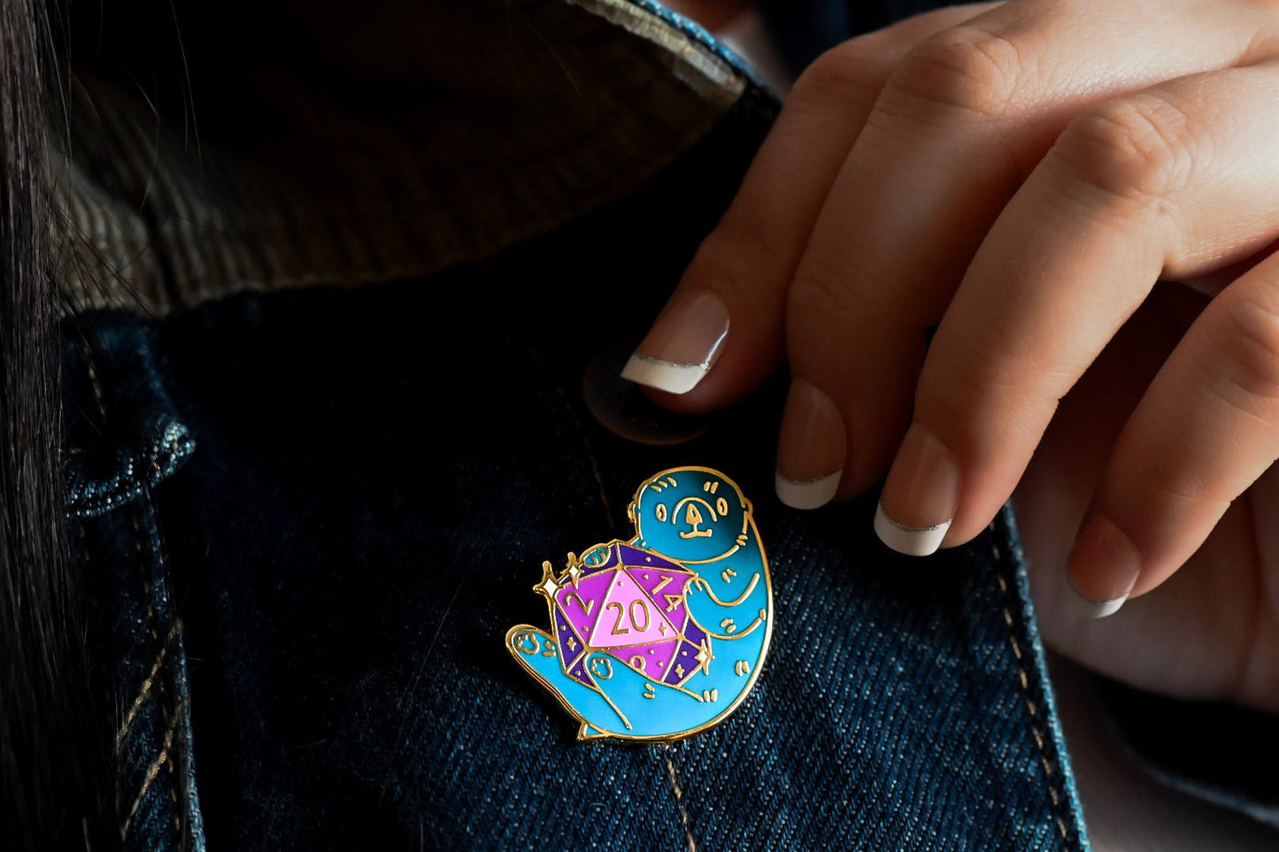 Fantasy Otter Enamel Pin - UniversalTrinkets - Enamel Pin